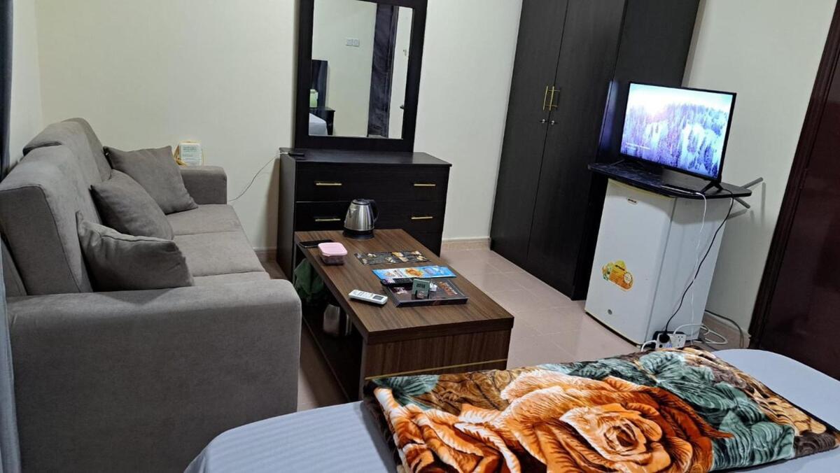 Dana Building Bed & Breakfast มัสกัต ภายนอก รูปภาพ